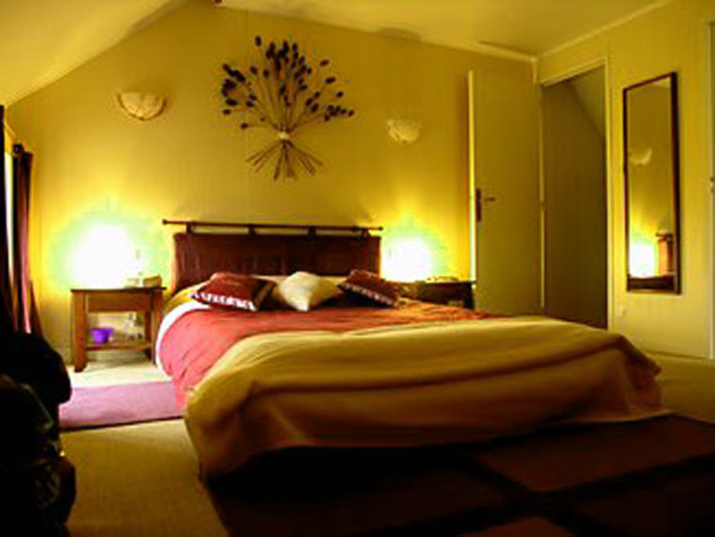 Amazing-Bed-Designs-For-Couples-56-For-Home-Decoration-Design-with-Bed-Designs-For-Couples.jpg
