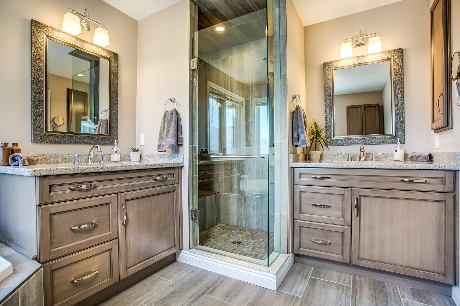 spacious-bathroom.jpg