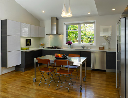 pictures-20-kitchen-with-slanted-ceiling-on.jpg